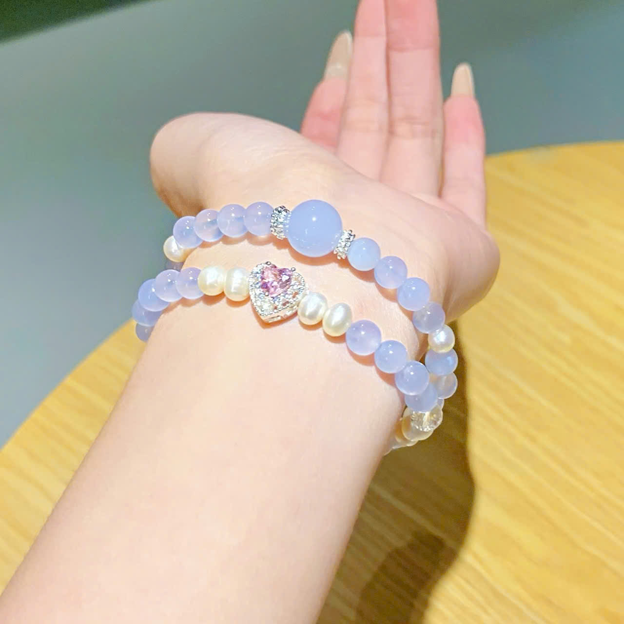 Vòng chuỗi Aquamarine Charm Heart - Mềm mại như gió, trong lành như biển